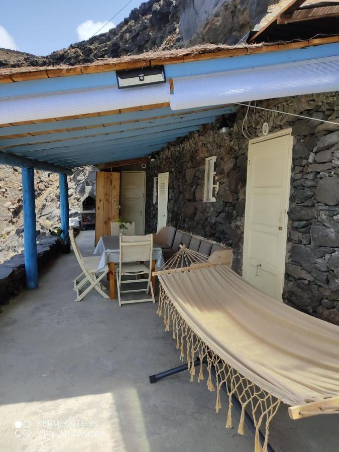Casa Cueva El Pozo Calcosas *